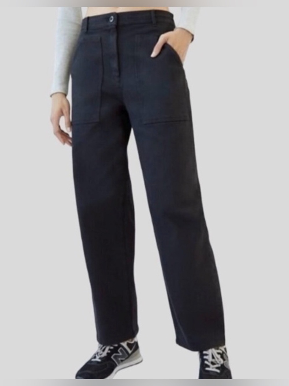 Aritzia Straight Leg Utility Jeans in Black